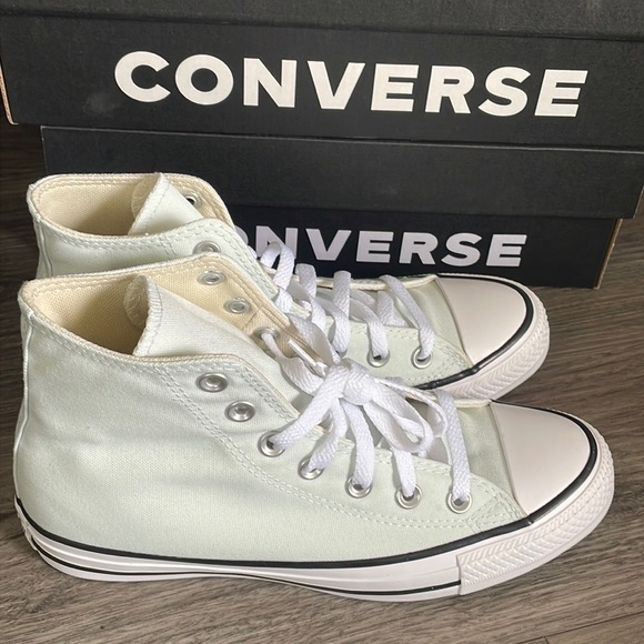 Converse - Chuck Taylor All Star High Top - Picture 7 of 8